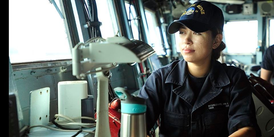 «Женщинам и свиньям доступ на корабли — запрещён» — это было вчера, а сейчас?