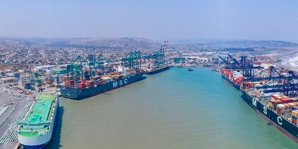 Из-за второй волны коронавируса страны ужесточают въезд