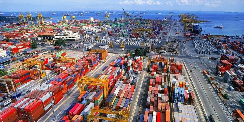 Страны уже готовы менять моряков, но осторожно и с условиями