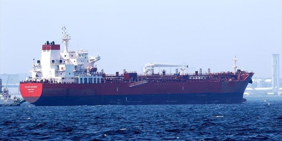 За 14 дней контракта моряка выбросили за борт, а он выжил и требует 20 МЛН компенсации