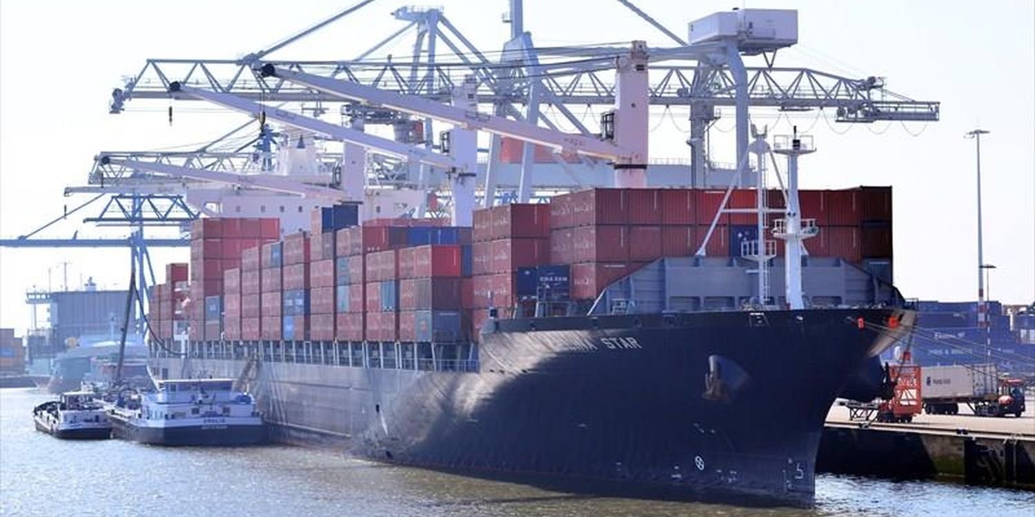 Украинский капитан с тремя подчиненными — арестованы в Турции