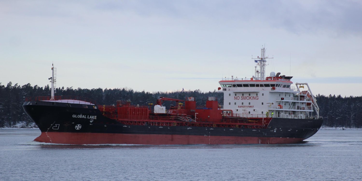 На танкере GLOBAL LAKE трагически погибло три члена экипажа