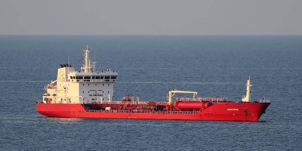 Судоходство через Босфор снова остановлено