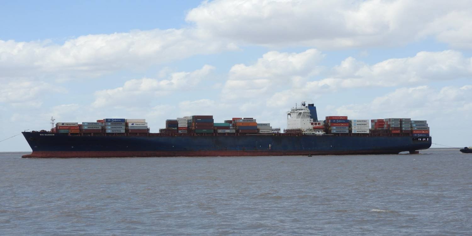 Вчера пираты похитили больше моряков с судна TONSBERG: среди заложников — украинцы