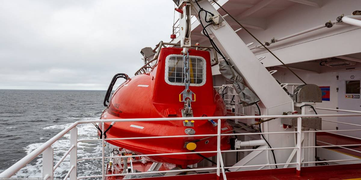 Моряков теперь не будут уголовно наказывать за спасённых на море