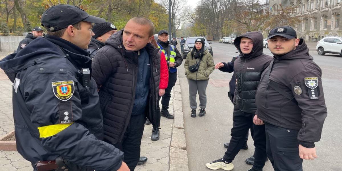 У военкоматов «зуб» на одесситов или почему самым активным морякам выдают повестки?