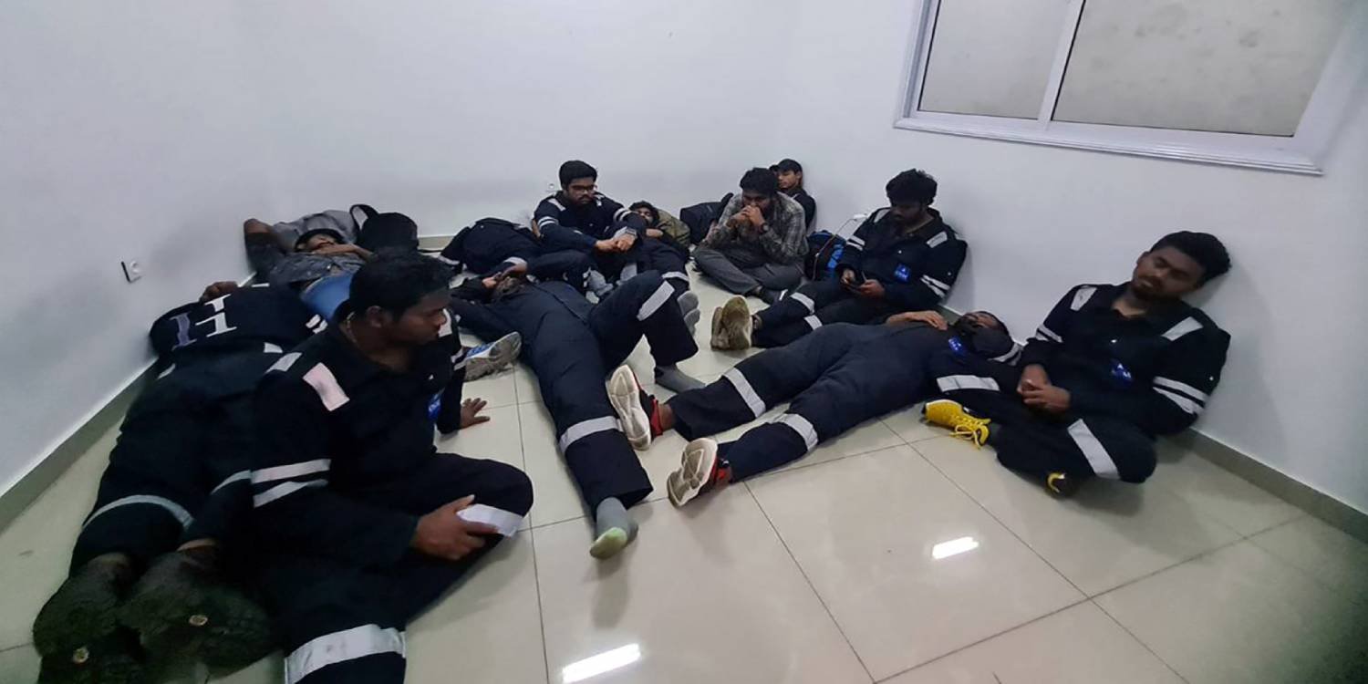 С моряками обращаются как с преступниками: Нигерия незаконно удерживает 26 иностранцев